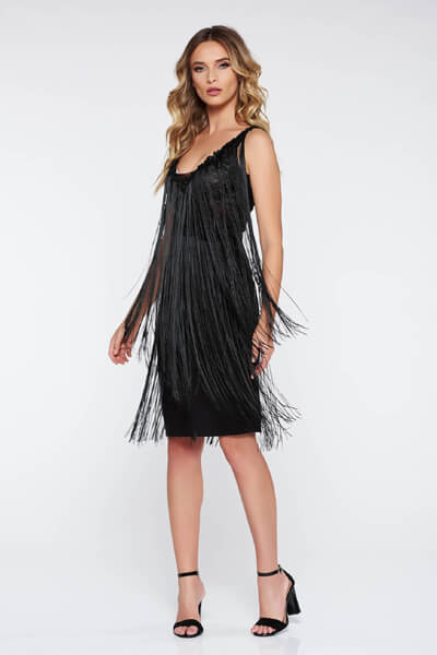Rochie LaDonna neagra de ocazie tip creion din stofa usor elastica si dantela cu franjuri