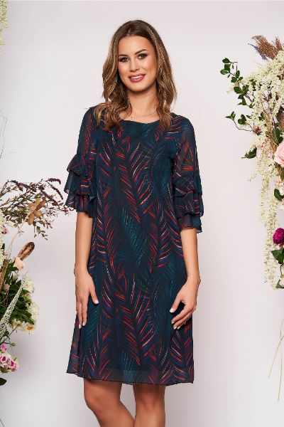 Rochie neagra scurta de zi cu croi in a cu maneci clopot decolteu la baza gatului si imprimeuri grafice